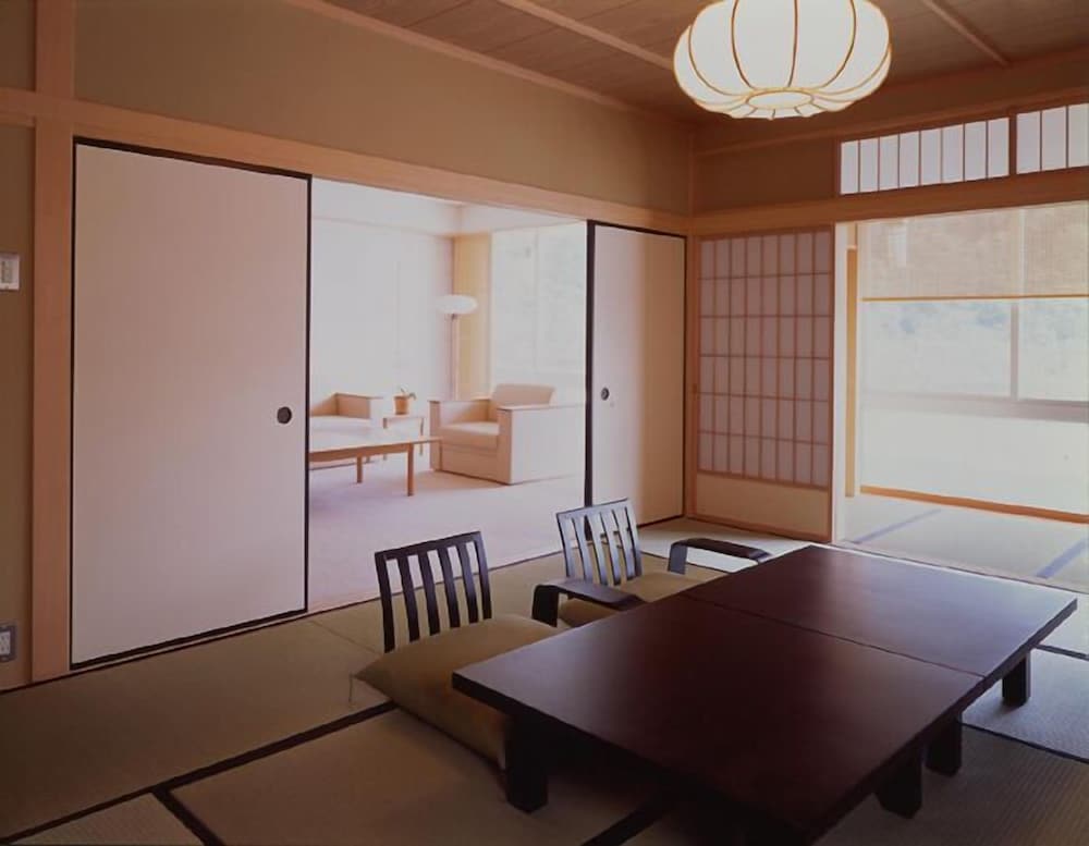 Japanese Western Style Room photo 3