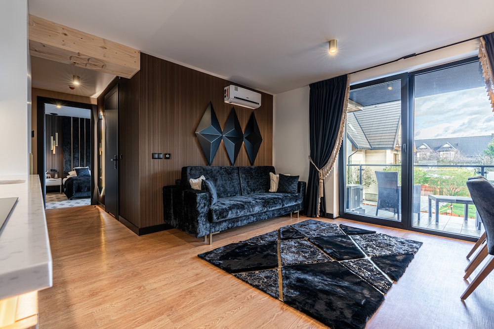 Deluxe Apartment photo 1