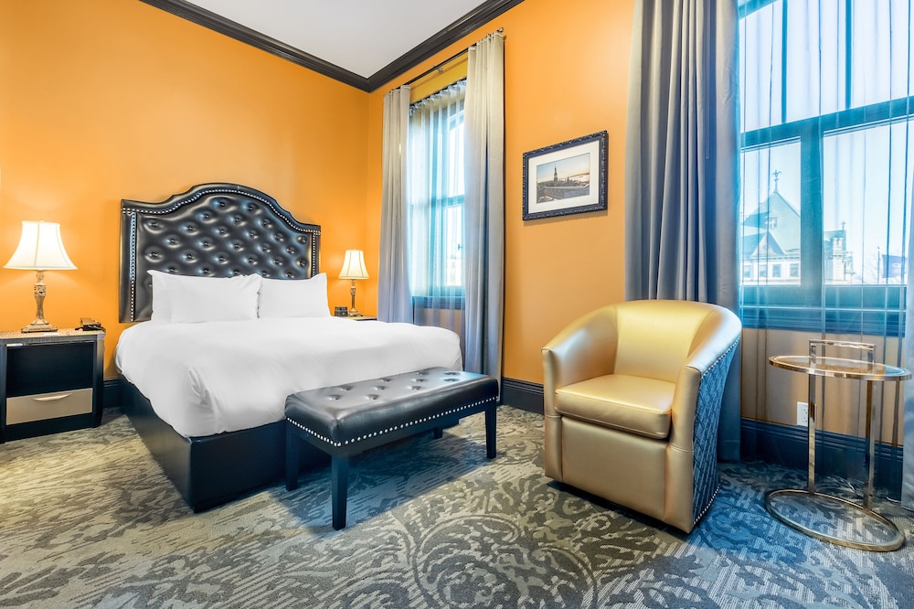 Business Room, 1 Queen Bed - Photo 1