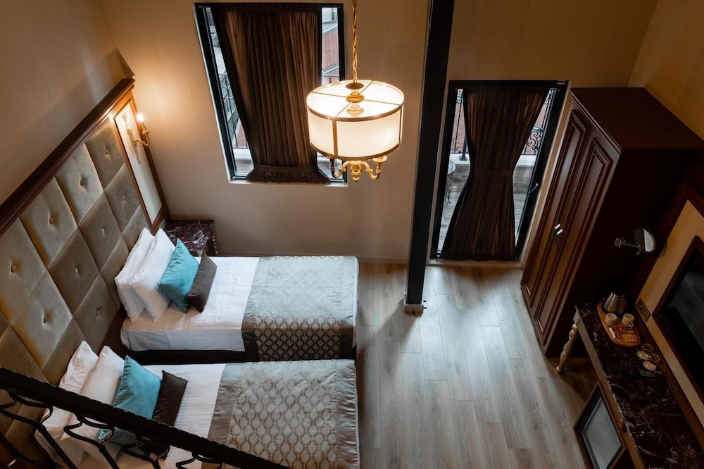 Deluxe Quadruple Room photo 1