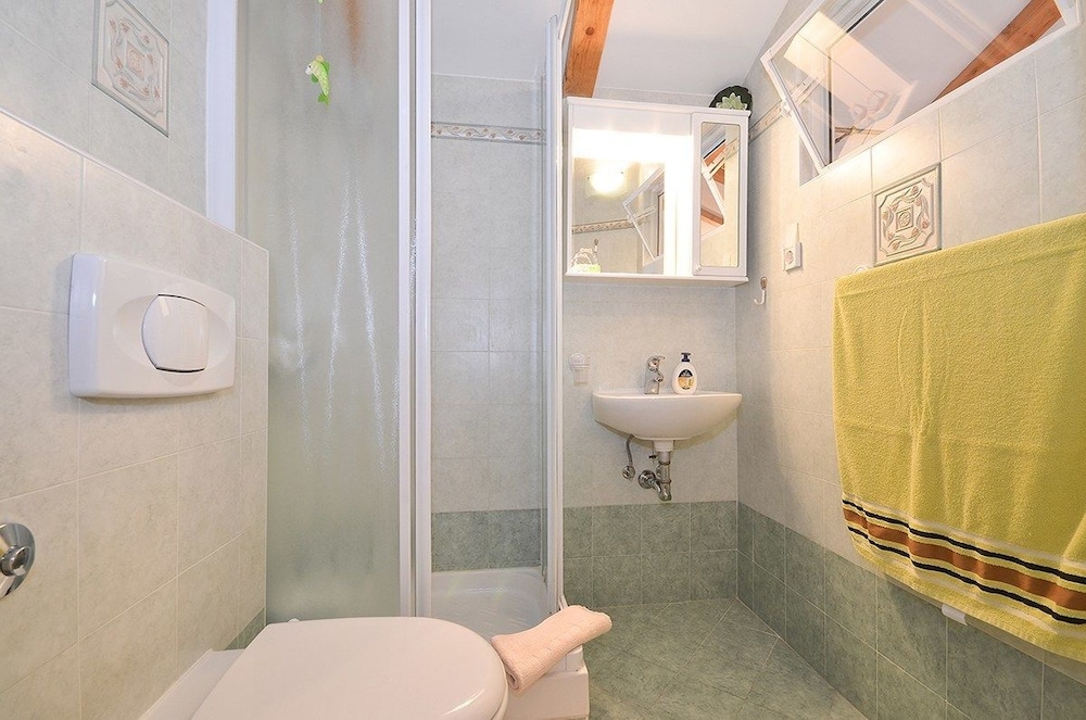 Apartment, 1 Bedroom - Photo 2