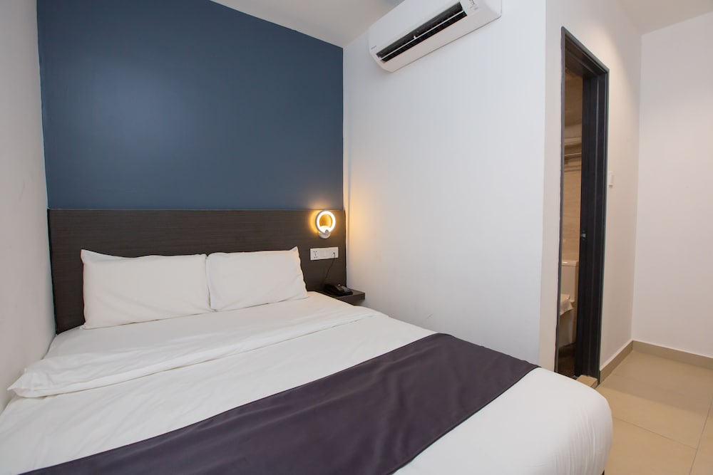 Standard Room, No Windows - Photo 4