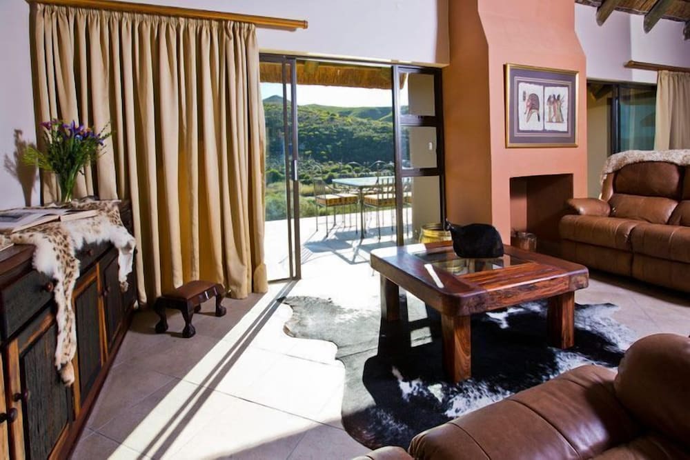 Nightjar Retreat - 4 Bedroom Bush Villa photo 3