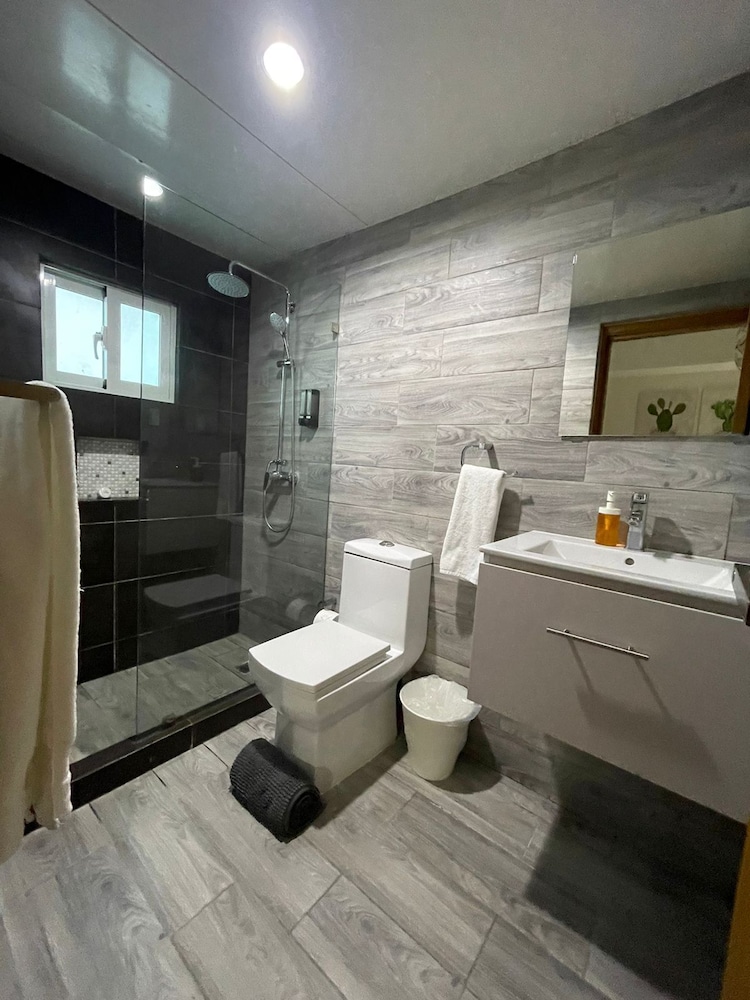 Superior Deluxe 100mt2 Apartment photo 2