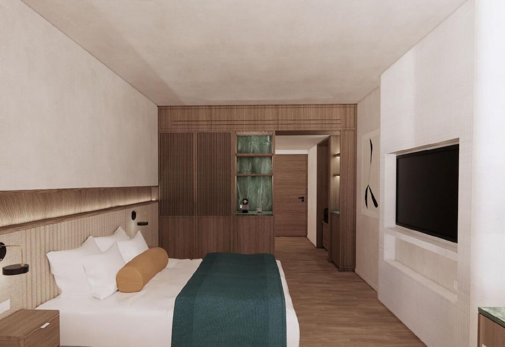 Room, Sea Facing (Main Building) - Photo 5