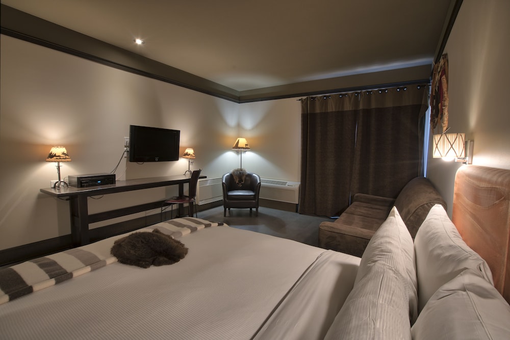 Comfort Room, 1 King Bed with Sofa bed photo 3