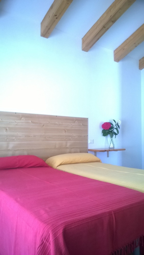 Room, Multiple Beds photo 1