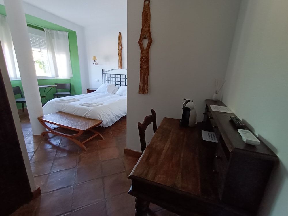 Superior Double Room, 1 Double Bed, Accessible - Photo 1