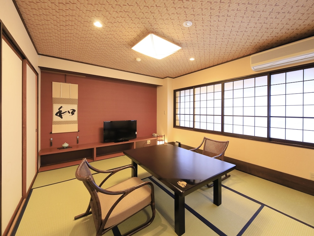 Japanese Western Style Room with Tatami Area, Non-Smoking photo 3