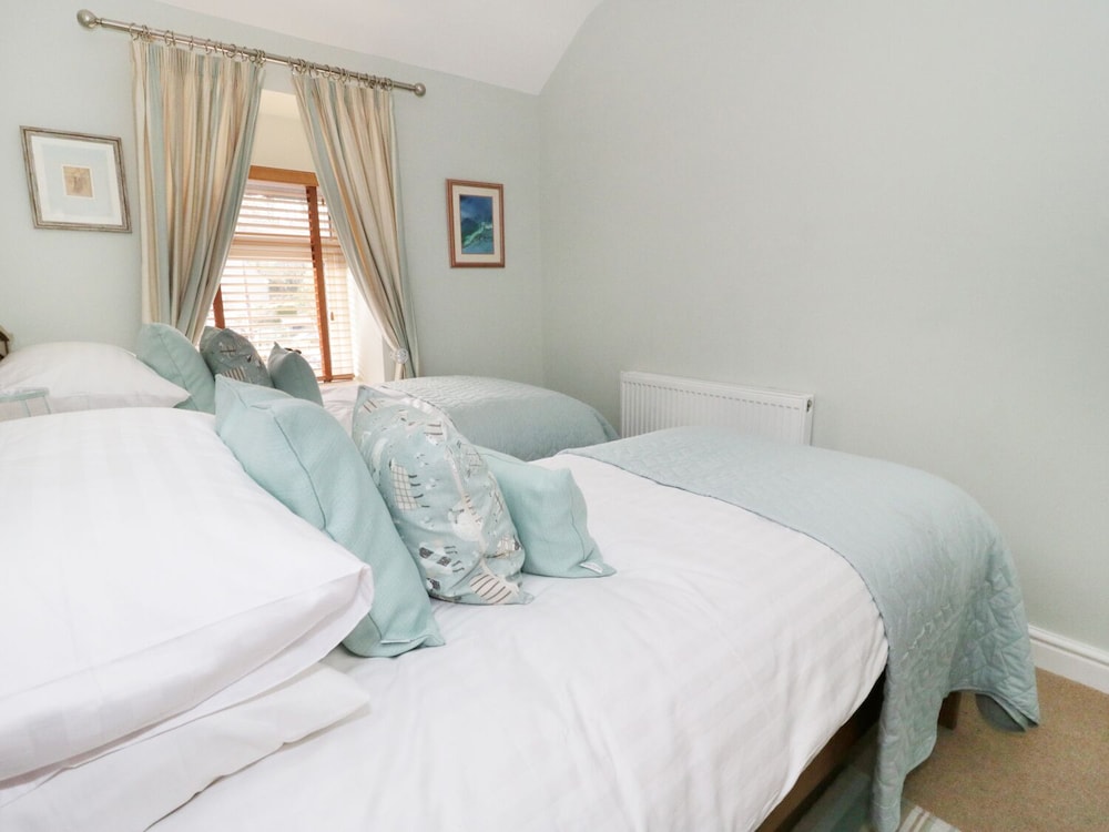 Cottage photo 2