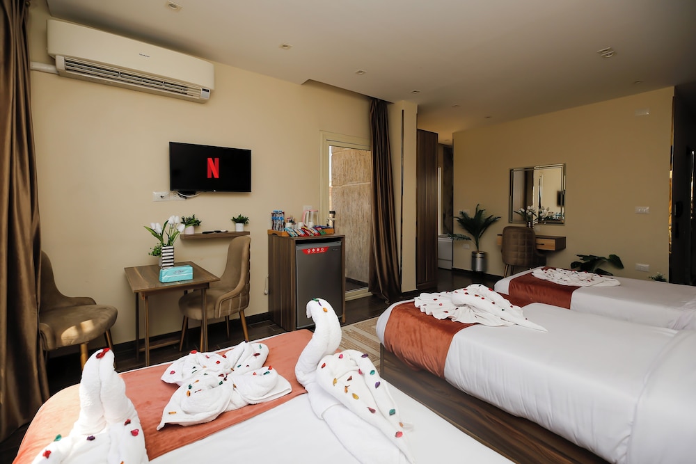 Comfort Triple Room photo 2