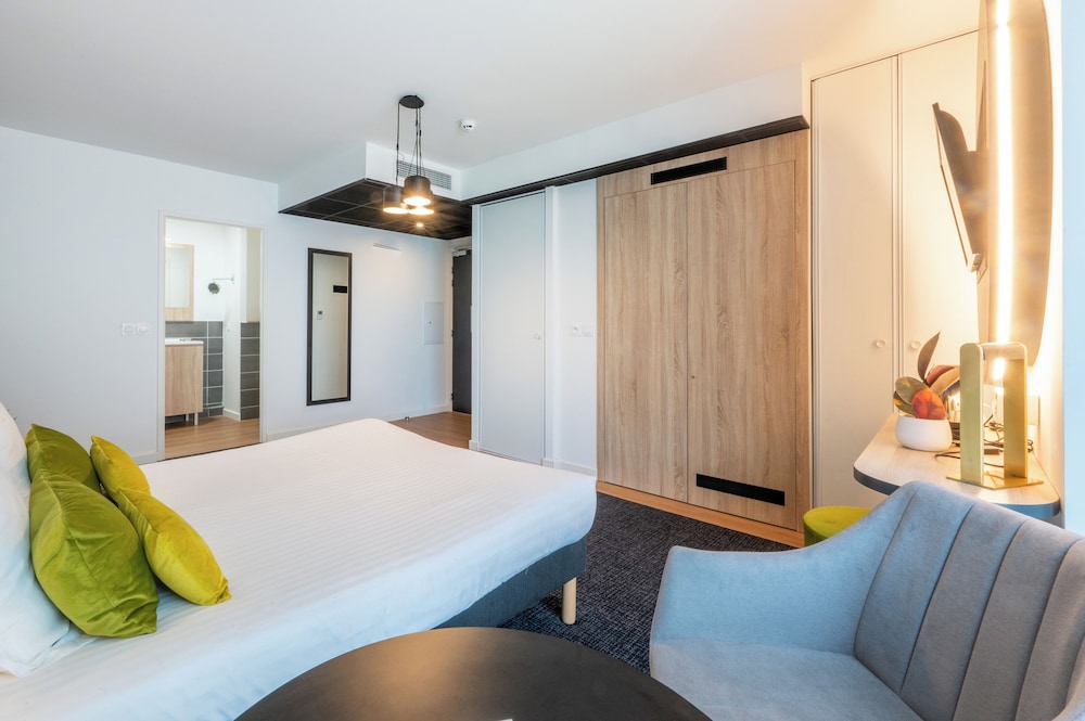 Standard Double Room - Photo 1