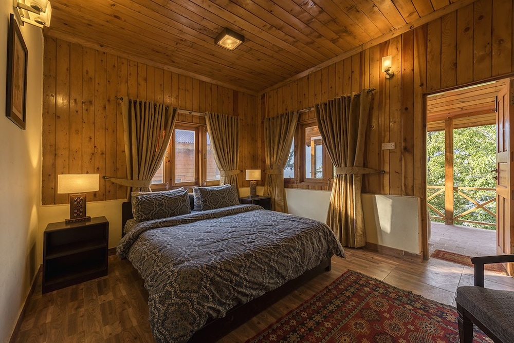 Deluxe Double Room photo 3