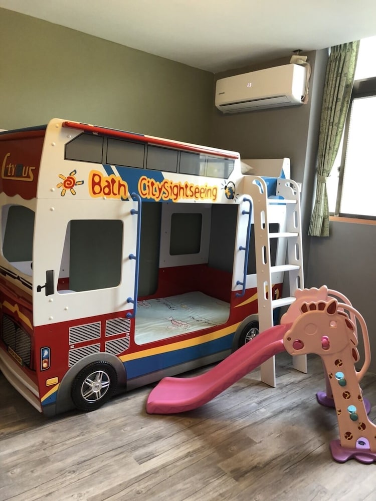 Classic Quadruple Room, 1 Bedroom photo 3