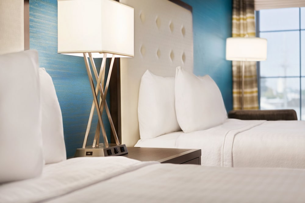 ADA Accessible, Room, 2 Queen Beds, Accessible, Bathtub (Mobility & Hearing)