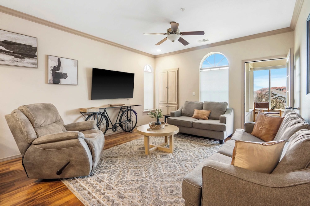 Condo, Multiple Beds, Kitchen, Golf View (Glorious Relaxation)