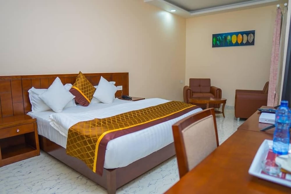 Comfort Double Room, Balcony, City View photo 1