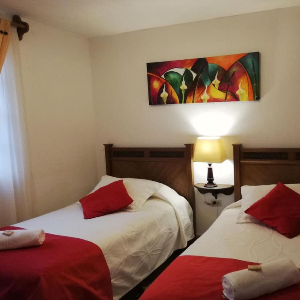 Basic Quadruple Room photo 3
