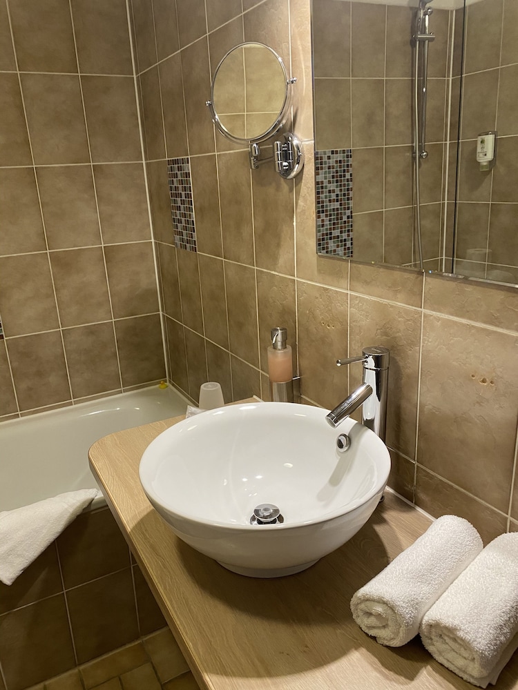 Double Room - Photo 4