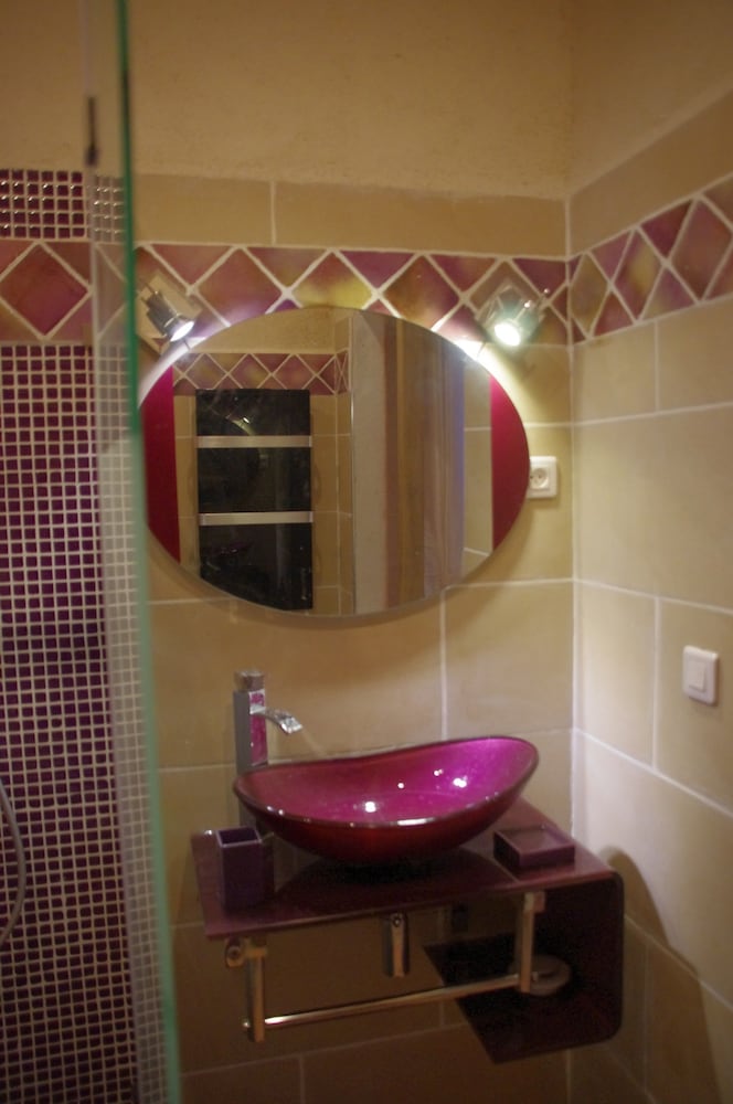 Triple Room (La Marquise) photo 3