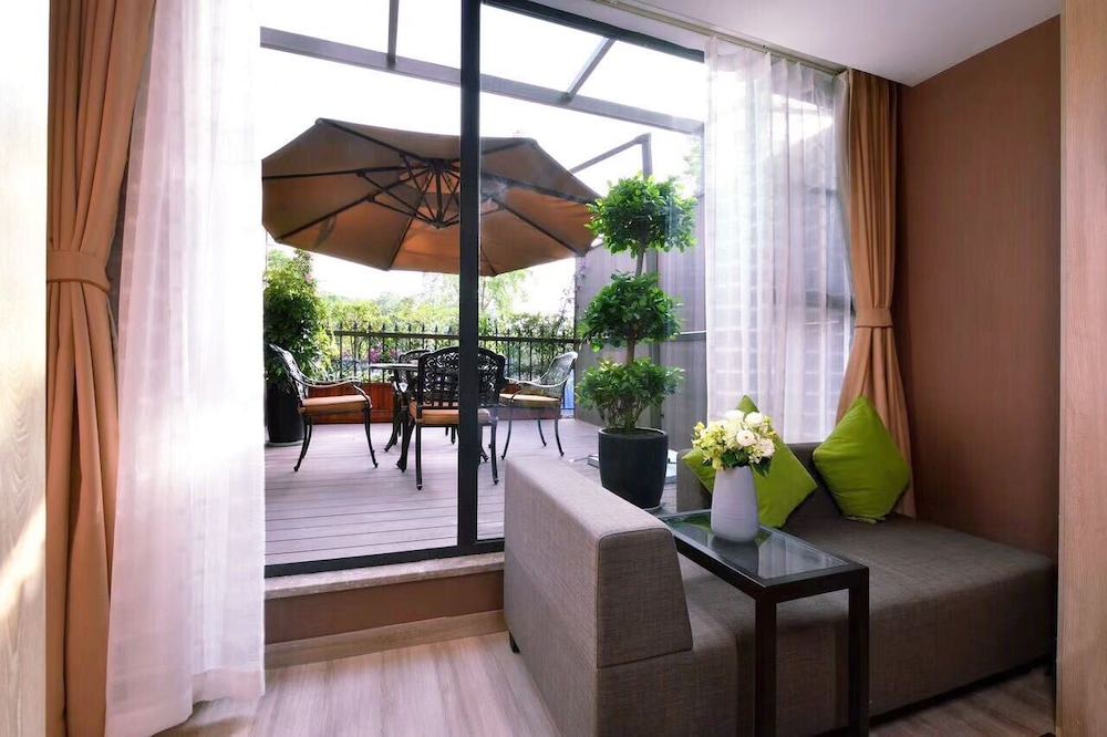 Room (Courtyard) photo 2