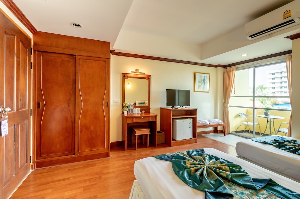 Superior Double Room, Balcony photo 2