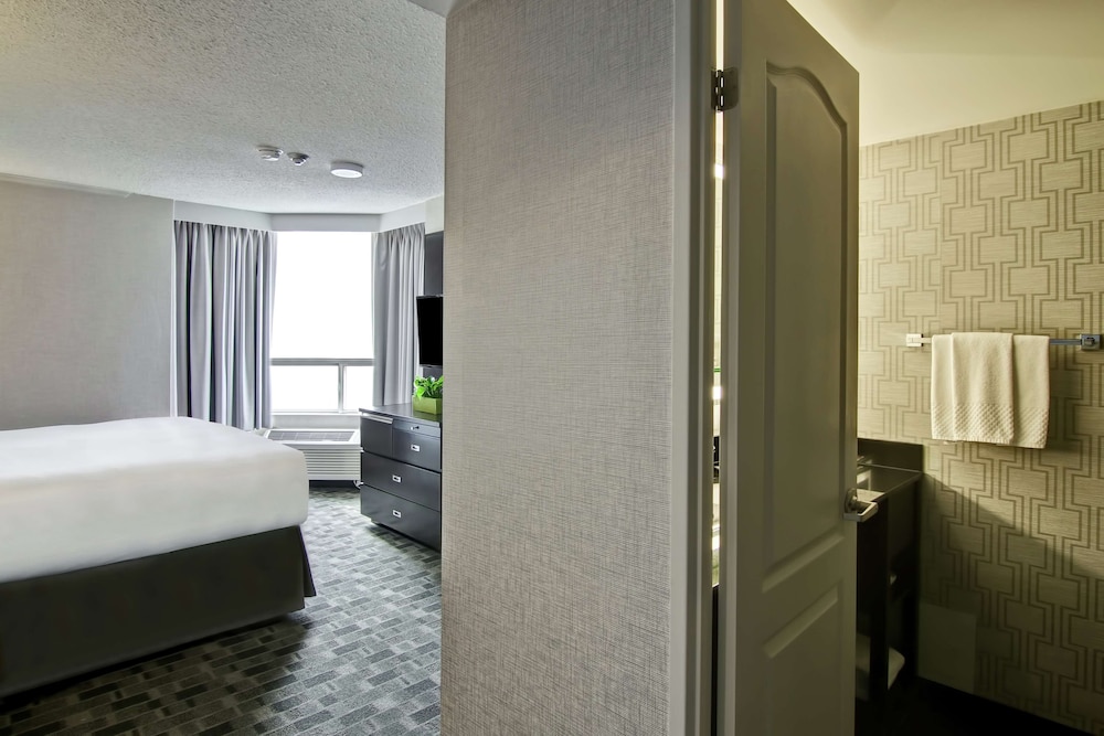 Deluxe Suite, 1 King Bed, Non Smoking, Kitchen