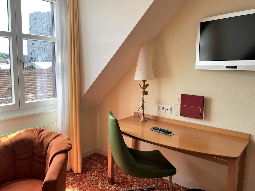 Superior Twin Room, 2 Twin Beds - Photo 24