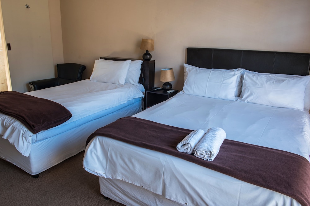 Double & single bed - Photo 1