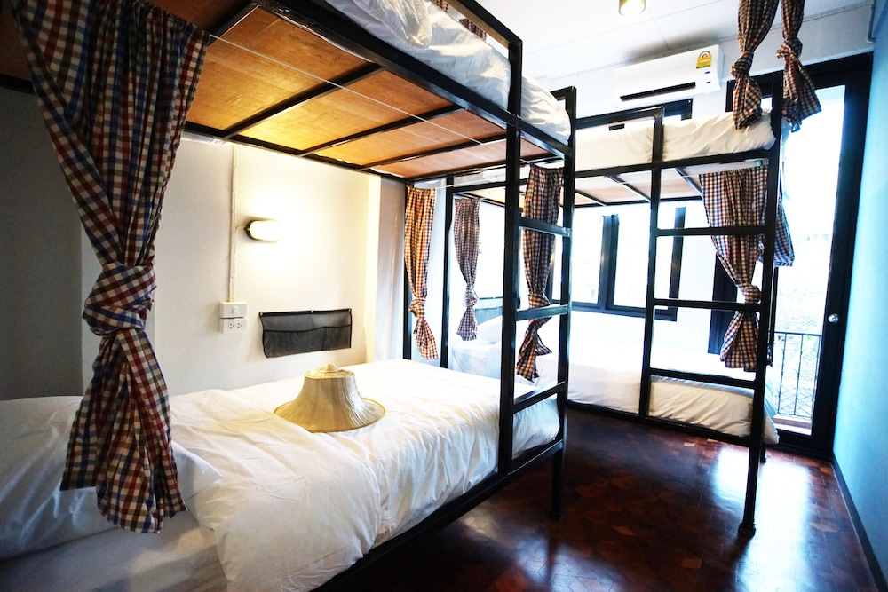 1 Bed In 4-Bed Mixed Dormitory Room photo 3