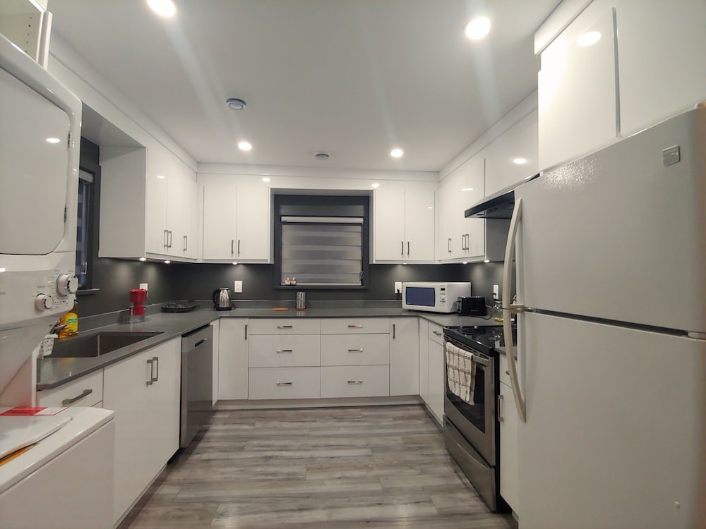 Family House, 3 Bedrooms, Non Smoking, City View photo 3