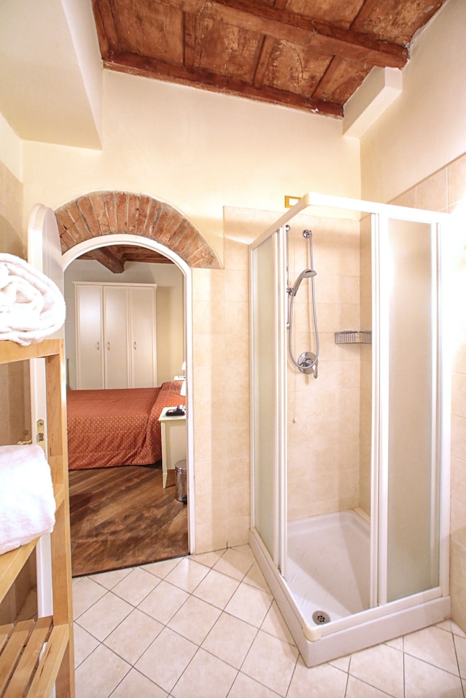 Quadruple Room photo 3