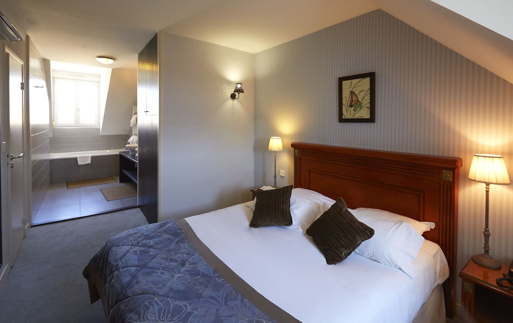 Family Quadruple Room photo 3
