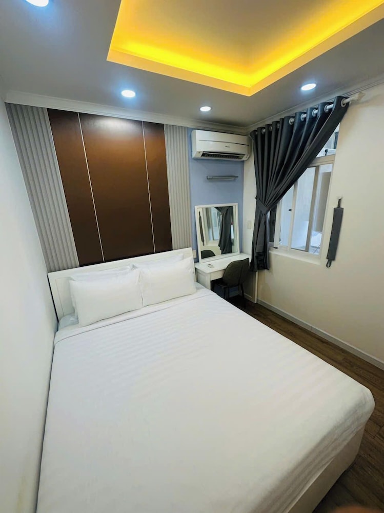 Premier Apartment photo 2