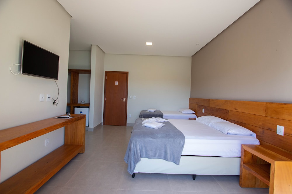 Deluxe Suite, Lake View, Ground Floor