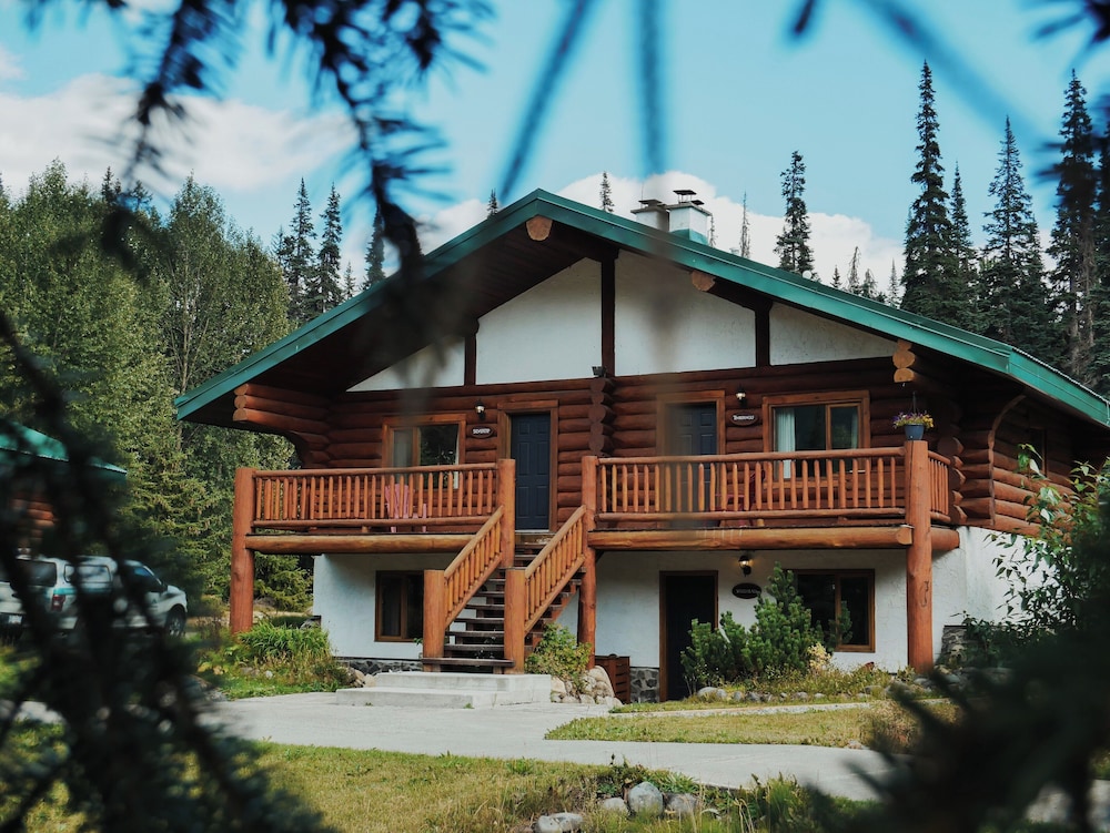 Standard Cabin (Not Pet Friendly) photo 2