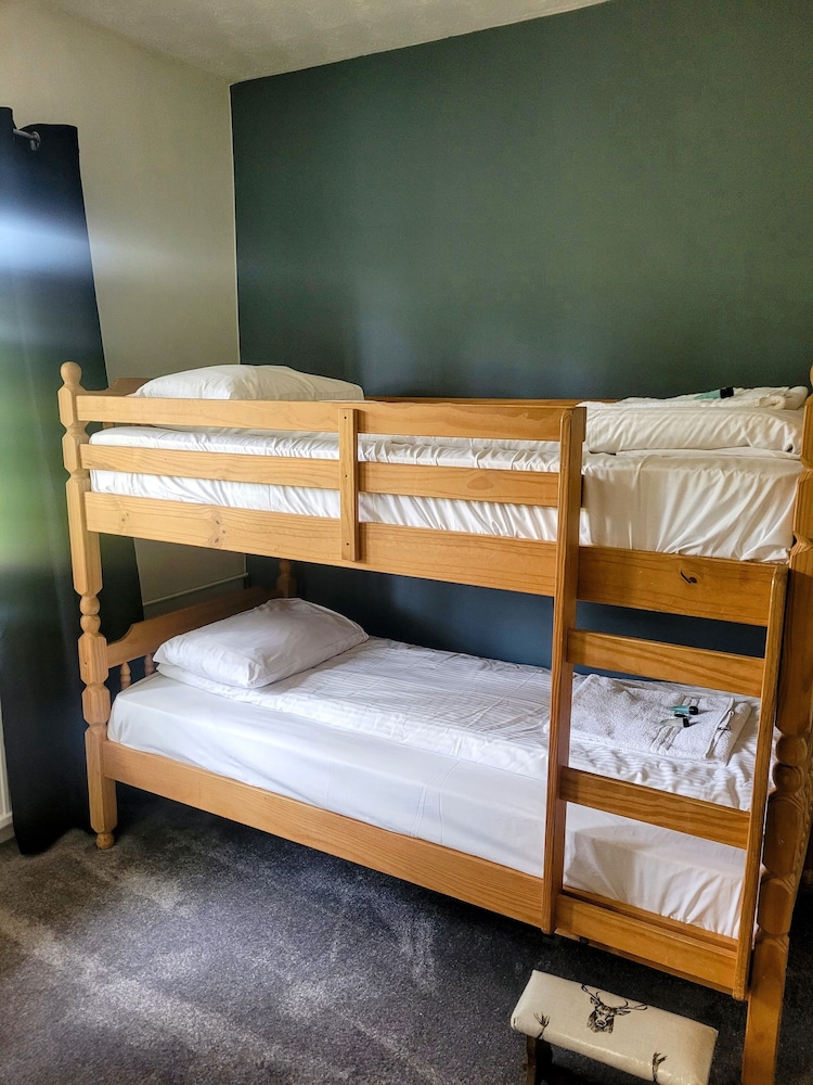 Family Suite, 2 Bedrooms, Ensuite photo 3