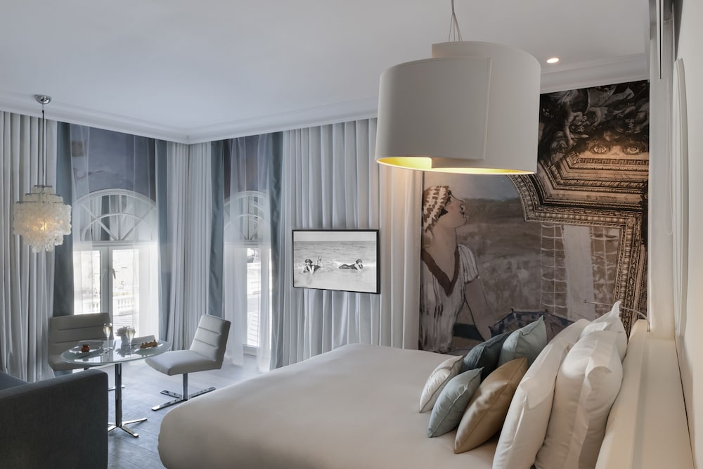 Chambre Deluxe, 1 très grand lit, vue mer (Sea or Harbor View) photo