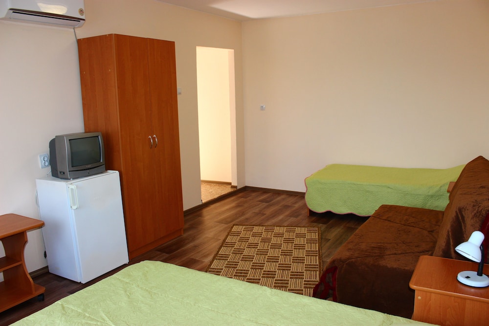 Triple Room photo 2