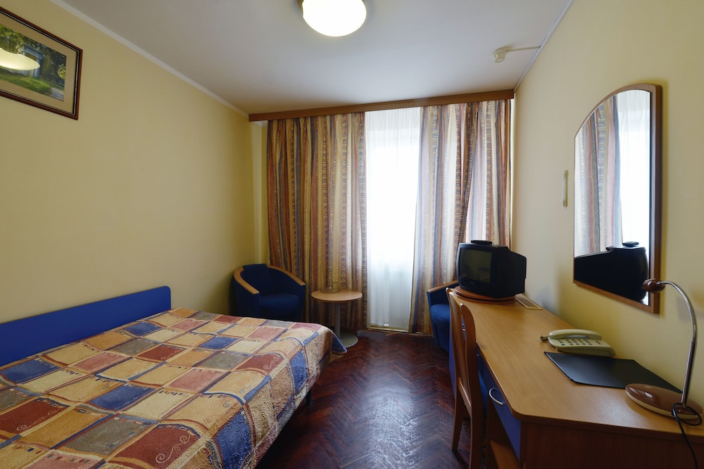 Standard Single Room photo 3