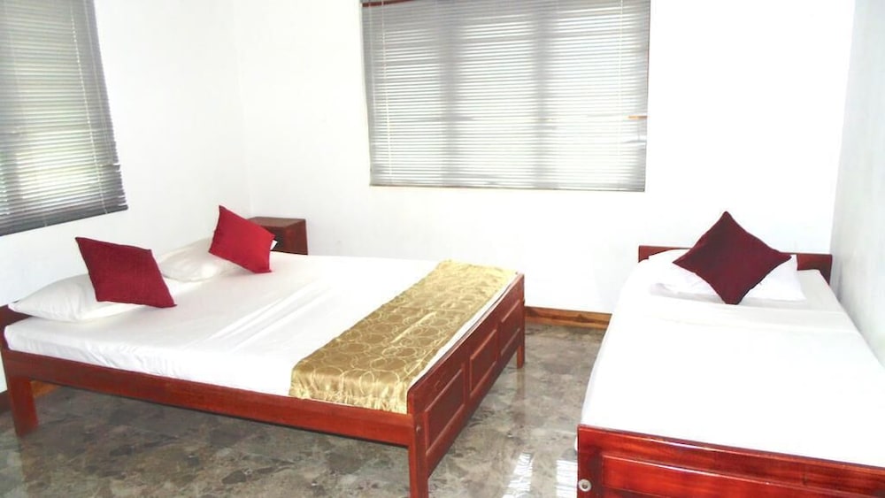 Triple Room with Private Bathroom photo 1