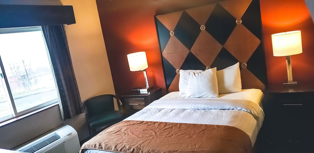 Room, 1 Queen Bed (Accessible) photo 1