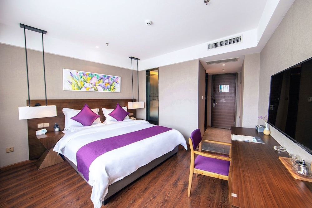 Economy Double Room(Chinese Domestic Guests Only) photo 1