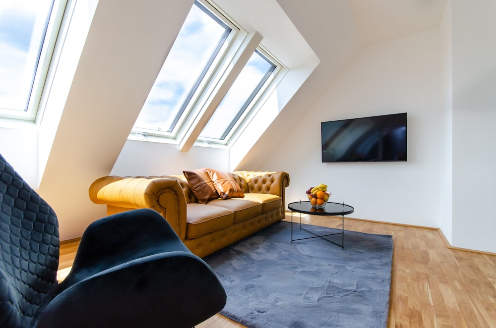 Penthouse Apartment with Balcony
