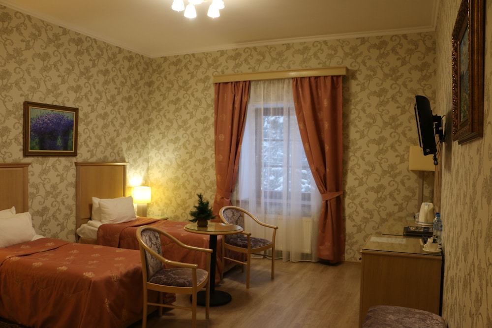 Standard Twin Room photo 3
