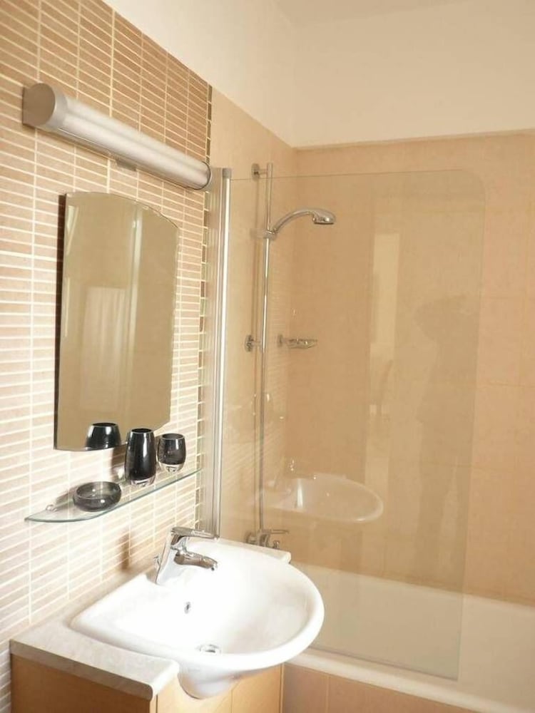 Condo, 1 Bedroom photo 3