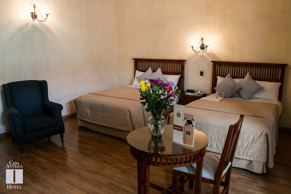 Junior Room, 2 Double Beds photo 2
