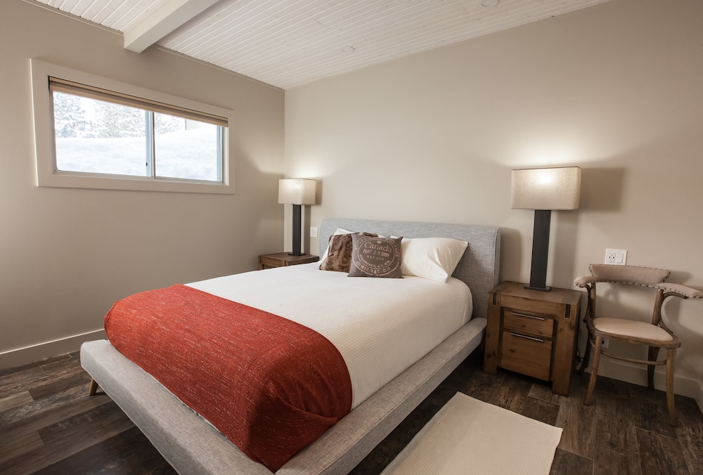 Caboose Suite photo 1