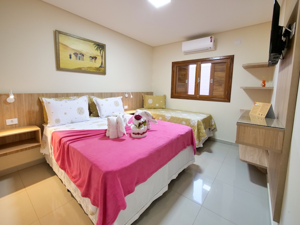 Deluxe Triple Room photo 2