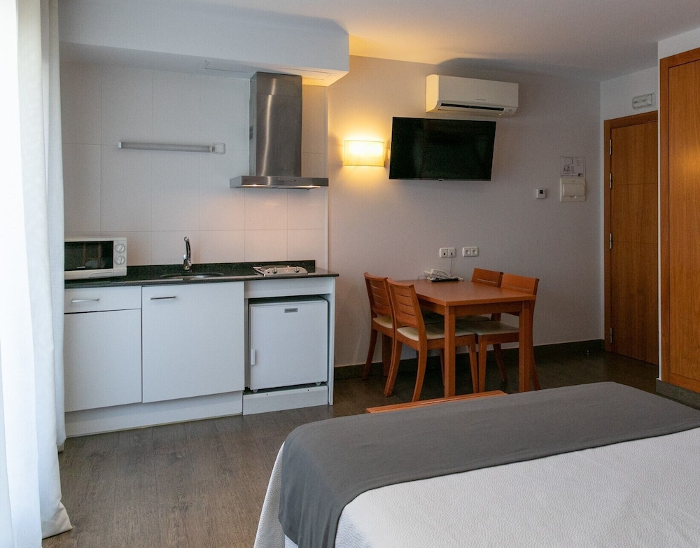Superior Studio (2 adults + 2 kids)